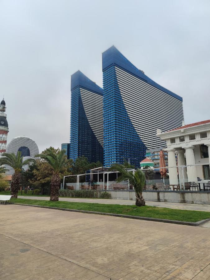 Orbi City Luxury Suit Batumi Eksteriør bilde